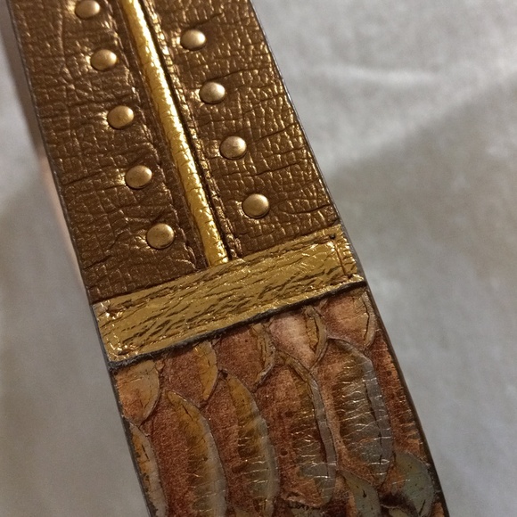 Auth. Michael Kors Multi Buckle Belt Small Syle# 554720 Retail $70 - Picture 3 of 7